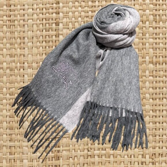 Burberry Scarf - Picture 1 of 4